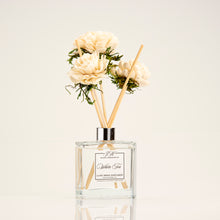 Load image into Gallery viewer, reed diffuser home fragrance 
